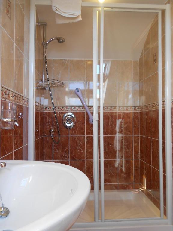 Seafield House B&B Клифден Номер фото